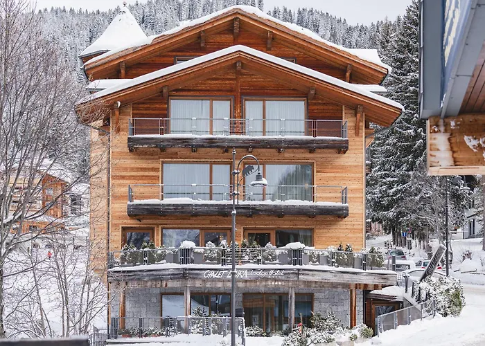 Chalet Laura Lodge Hotel